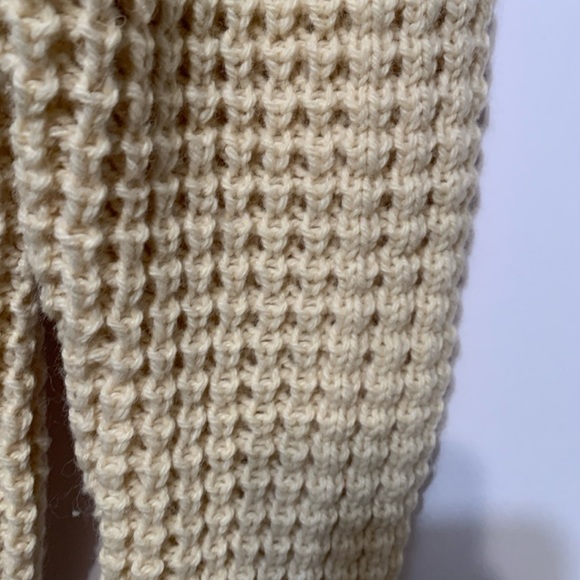 Vintage GAELTARRA Handloomed Aran 100% Pure New Wool Fisherman Sweater - Picture 4 of 12